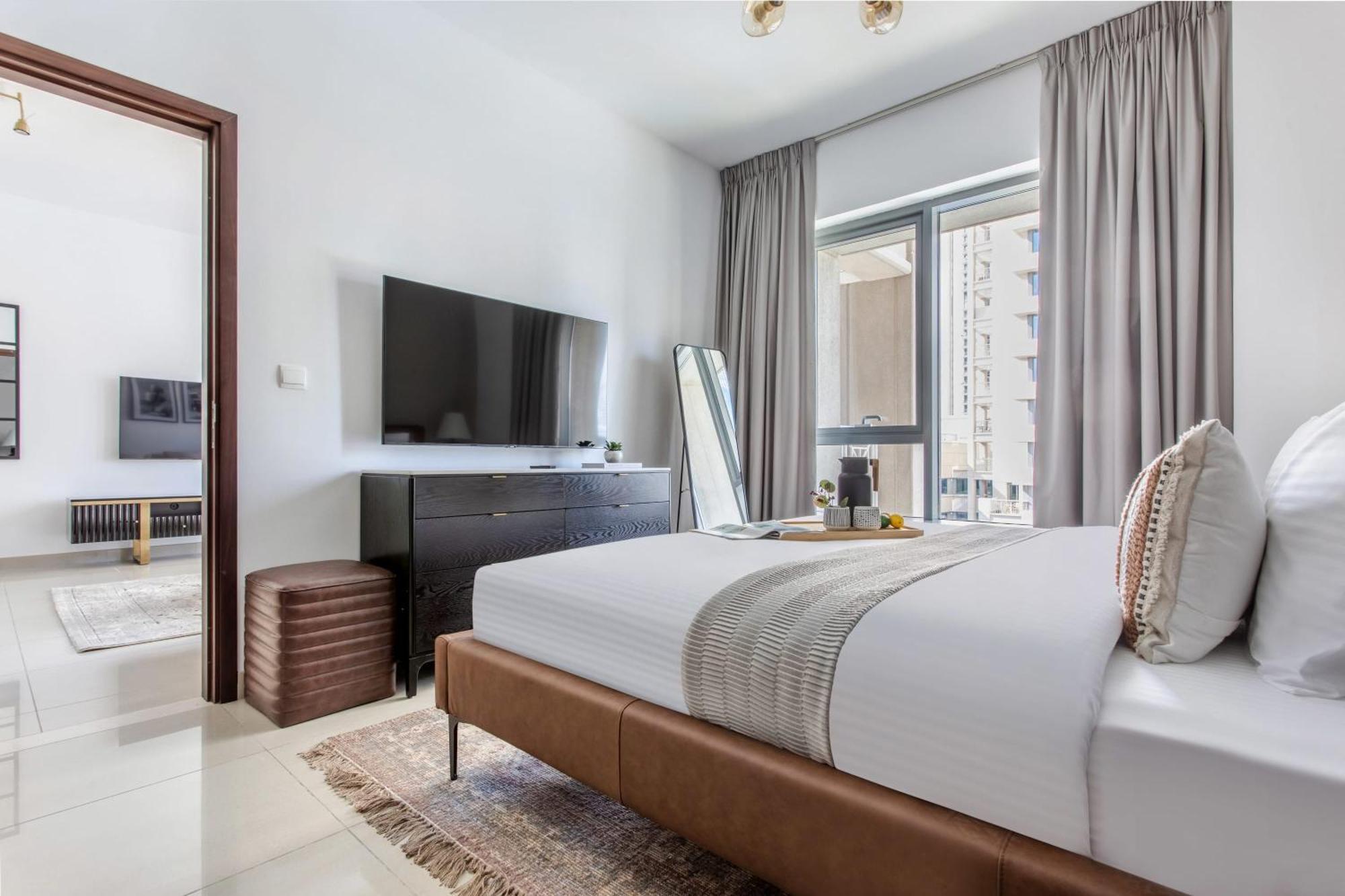 Frank Porter - 29 Boulevard Tower 2 Apartment Dubai